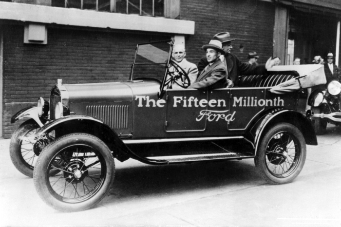 Легендарный Ford Model T никогда точно не считали.