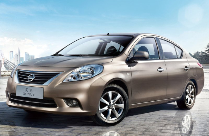 Отличный автомобиль Nissan Almera.