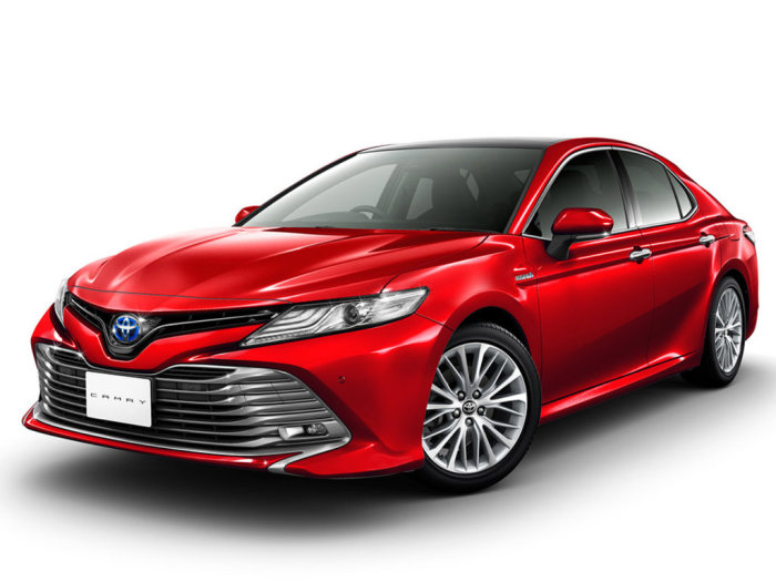 Самая новая версия японского бестселлера Toyota Camry. | Фото: drom.ru.