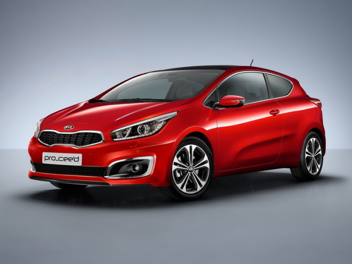 Отлично выглядящий Kia Ceed.