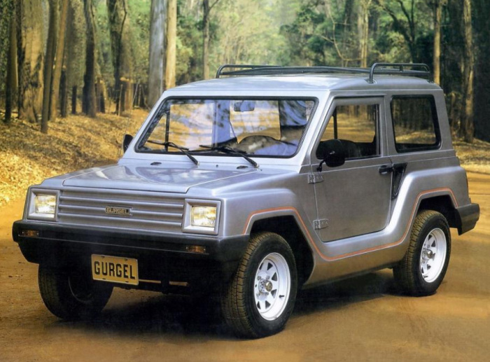 Выглядит очень мило и мощно этот Gurgel X-12.