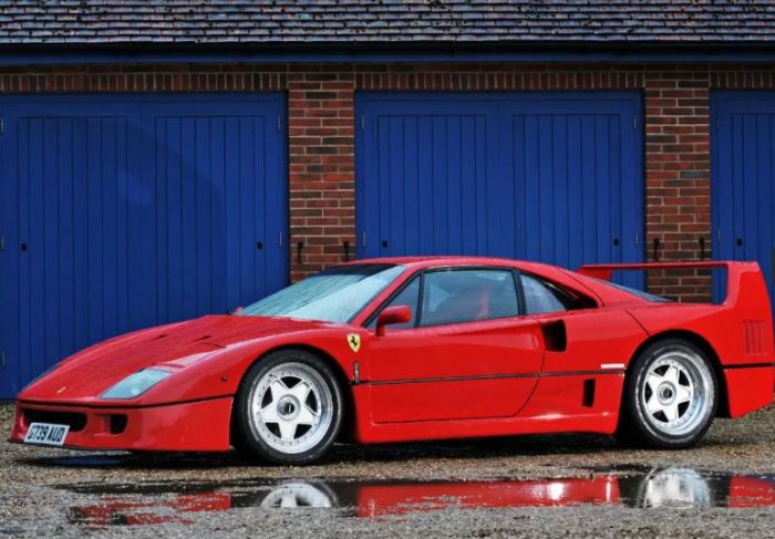 Есть ли автомобиль желанее Ferrari F40?