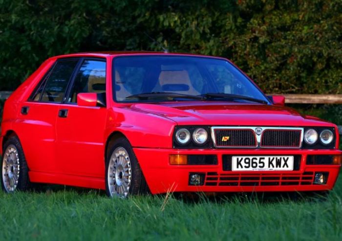 Злой, успешный, агрессивный - это Lancia Delta Integrale.