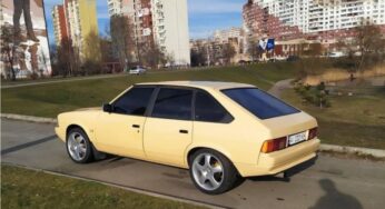 Старий Москвич перетворили на 300-сильний спорткар (фото)