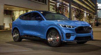 ТОП-10 електричних автомобілів із найкращими технологіями просто зараз