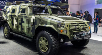Китайський Hummer H1 надходить у вільний продаж