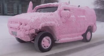 Блогер помыл авто в 40-градусный мороз и показал результат: видео