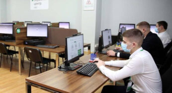 Водительские права по новым билетам: почему студенты массово провалили экзамен