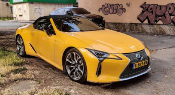 В Украине засветился новейший кабриолет Lexus