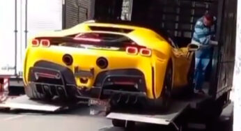 Быструю и самую дорогую Ferrari уронили во время доставки: видео