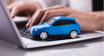 В Україні шахраї наживаються на власниках авто: суть нової схеми і як не стати жертвою