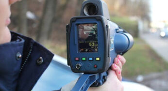 Закон не дозволяє поліцейським вимірювати швидкість авто на дорогах України