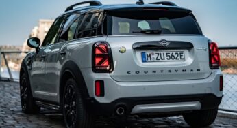 У нових моделей MINI виявлені незвичайні проблеми з поворотниками