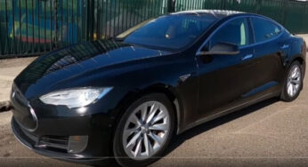 У мережі показали електрокар Tesla із пробігом 700 000 км.