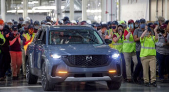 Компания Mazda начала выпуск кроссовера CX-50
