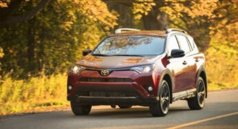 Toyota зупиняє російське виробництво та постачання автомобілів до Росії, – ЗМІ