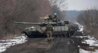 Захваченные российские танки встали на защиту Украины