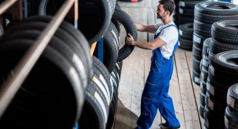 Россияне судорожно скупают автомобильные шины