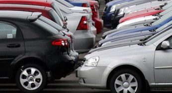 Розмитнення автомобілів для українців має стати безкоштовним з 1 квітня, але не стало