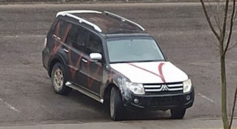 Российские солдаты вывозят из Украины угнанные автомобили