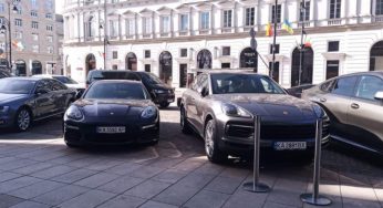 Из Украины массово вывозят роскошные автомобили в Европу