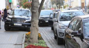 В Україні шахраї наживаються на автовласниках