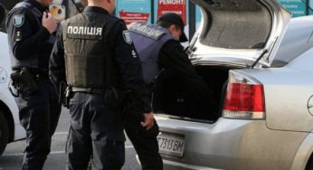В Украине усилили проверку машин на дорогах