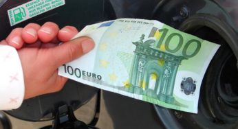 Українським АЗС дозволили підняти ціни на бензин