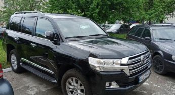 В Украине после пьяного ДТП у депутата забрали Land Cruiser на нужды ВСУ
