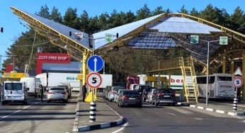 Безкоштовне розмитнення автомобілів може діяти ще три місяці