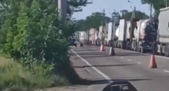 В Украину не могут въехать бензовозы: назвали причину