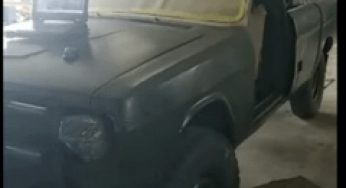 Як створюються незвичайні машини для ЗСУ: Волга з кулеметом КПВТ та баггі