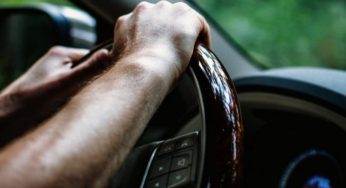 Для українських водіїв затверджено нові правила: що потрібно знати