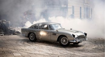 Разбитый Aston Martin Джеймсa Бондa продали за 3,2 млн долларов