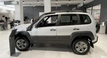 Продажі нових автомобілів у РФ впали на 63%