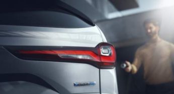 Показали первые официальные фото нового кроссовера Mazda CX-90