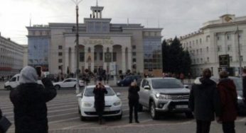 Замість підірваних мостів у Херсонській області шляховики збудували три переправи