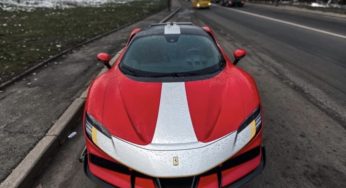 В Україні помітили 1000-сильний суперкар Ferrari