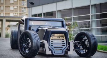 В Україні засвітилось 2500-сильне авто за $1,8 мільйона