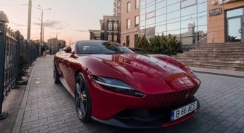 В Украине заметили новый суперкар Ferrari на еврономерах