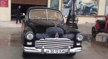 В Украине на аукционе продали раритетное авто за $100 000