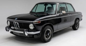 На аукционе продали по цене Дастера уникальный спорткар BMW 70-х годов: фото