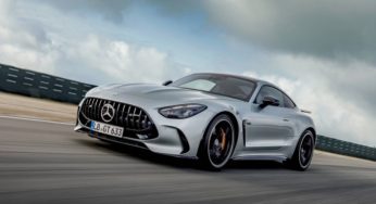 Компания Mercedes-Benz представила обновленное спортивное купе AMG GT: фото