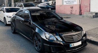 В Украине заметили редчайший седан Brabus E V12: фото