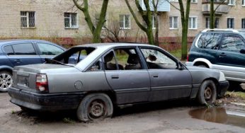 Депутаты придумали, что делать с бесхозными автомобилями на украинских улицах