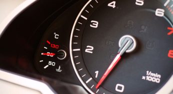 Почему машину с турбомотором нельзя долго держать на холостых оборотах