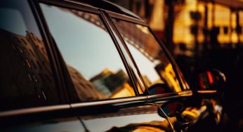 Упрямые модники станут пешеходами: за какое украшение в автомобиле лишают прав в Украине