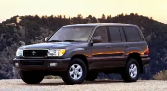 ТОП-5 авто 2000-х років з «вічними» двигунами та надійними коробками передач