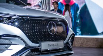 Навіщо в деяких моделях Mercedes встановлено дві батареї замість однієї