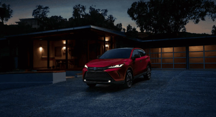 Toyota выпустит новый гибридный купе-кроссовер: фото